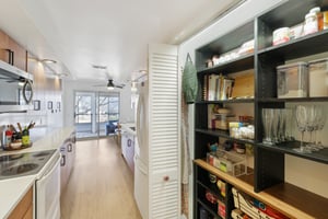 Golf View Rd Unit H-015.jpg