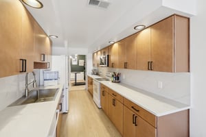 Golf View Rd Unit H-018.jpg