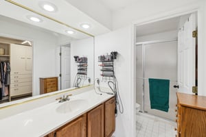 Golf View Rd Unit H-029.jpg