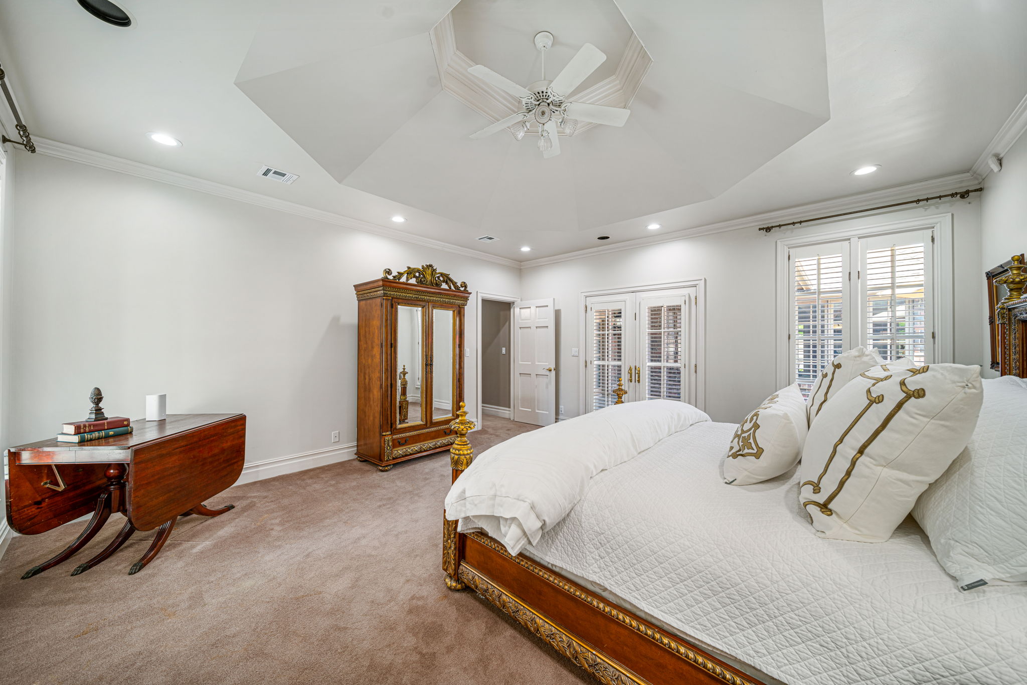  Photo 30