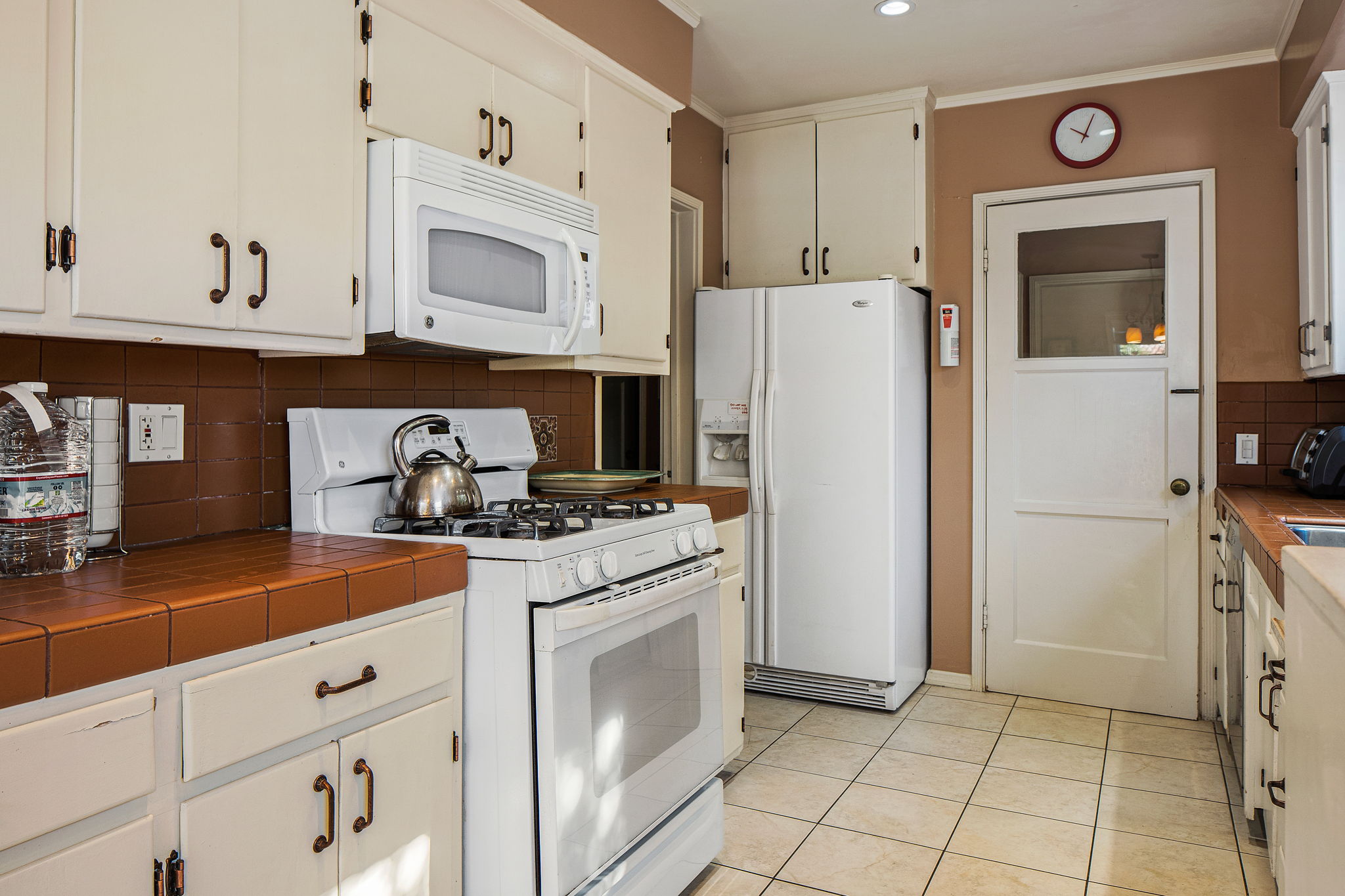 1514 S Oakhurst-11