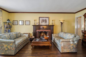 1514 S Oakhurst-5