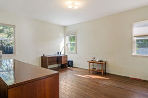 1514 S Oakhurst-16