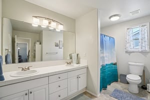 55th St-S1208-039.jpg