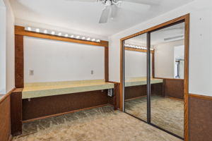 14_Interior