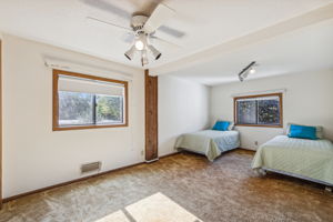 12_Interior