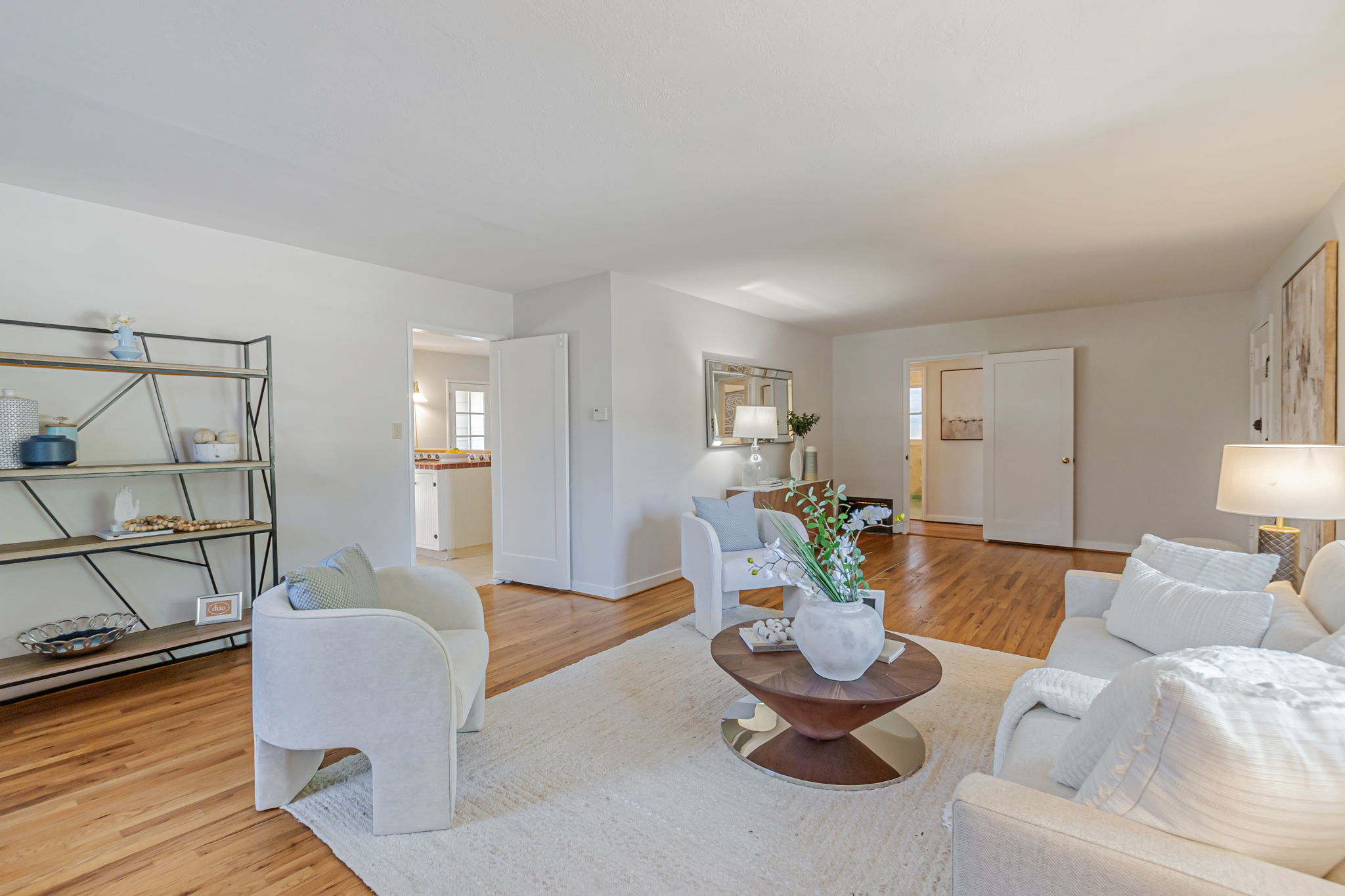 014_1515 De Anza Way 