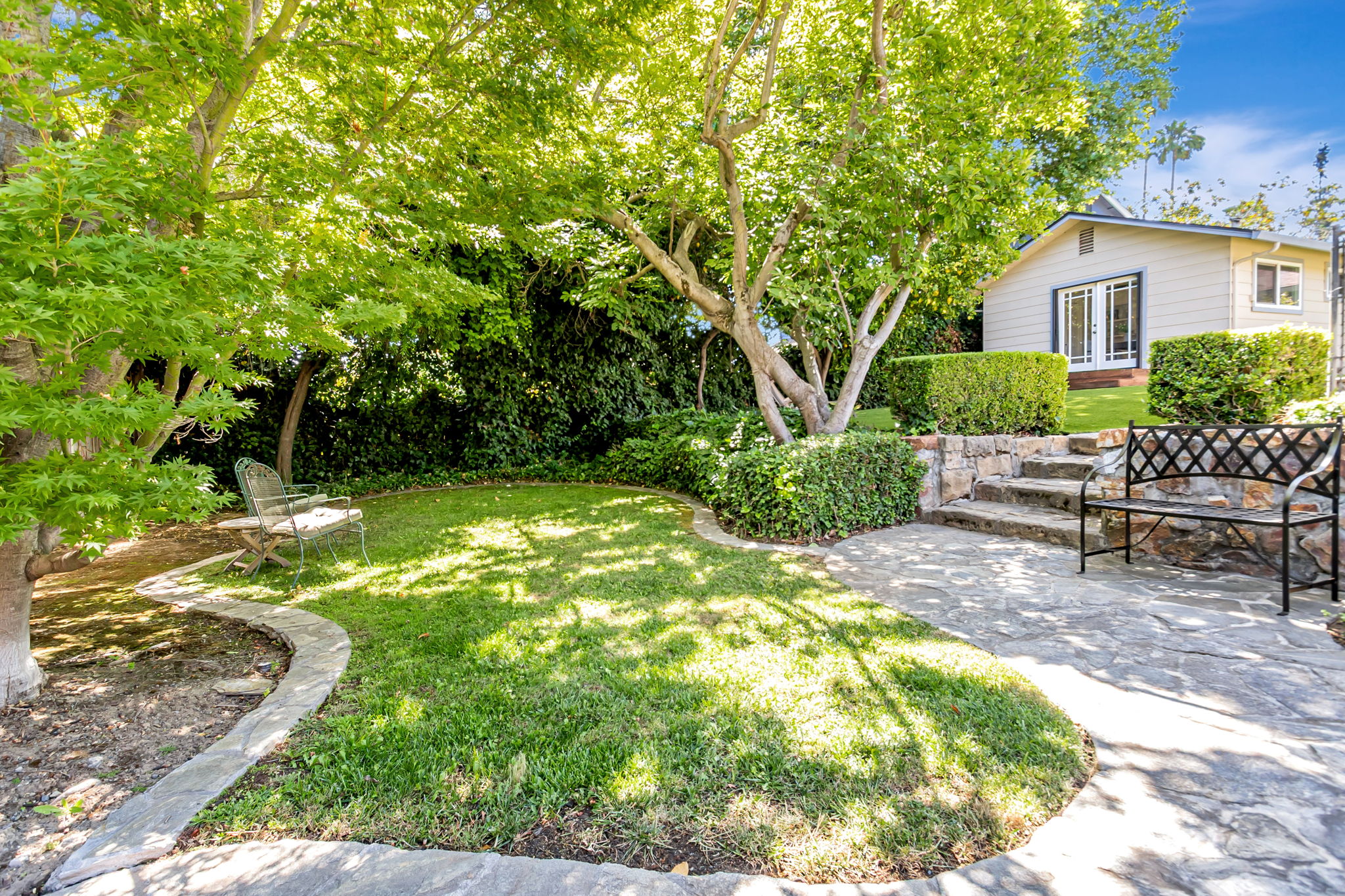 068_1515 De Anza Way 