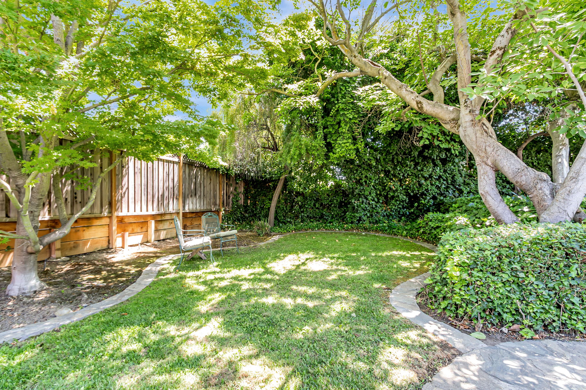 069_1515 De Anza Way 