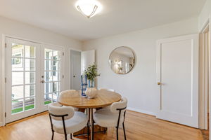 026_1515 De Anza Way 