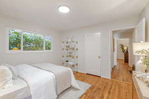 041_1515 De Anza Way 