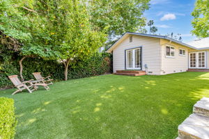 071_1515 De Anza Way 