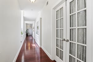 Lafayette Ave-S2003-005.jpg