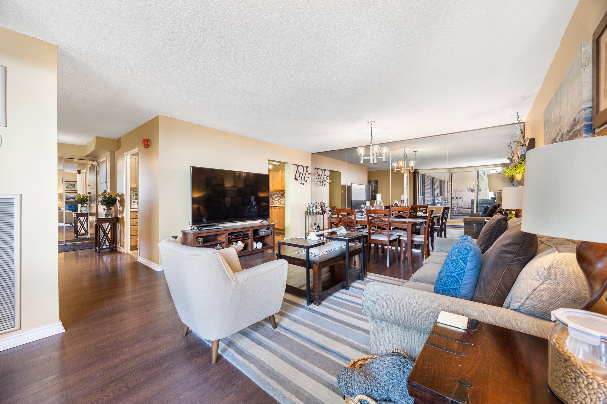 Mississauga property showcase — delivered property photograph 7