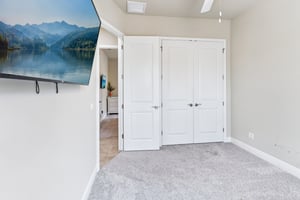 SW 43rd Ter-S0308-030.jpg