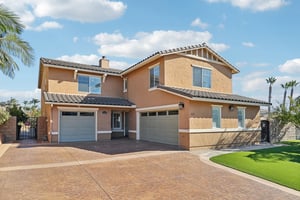 Taber Dr-003.jpg