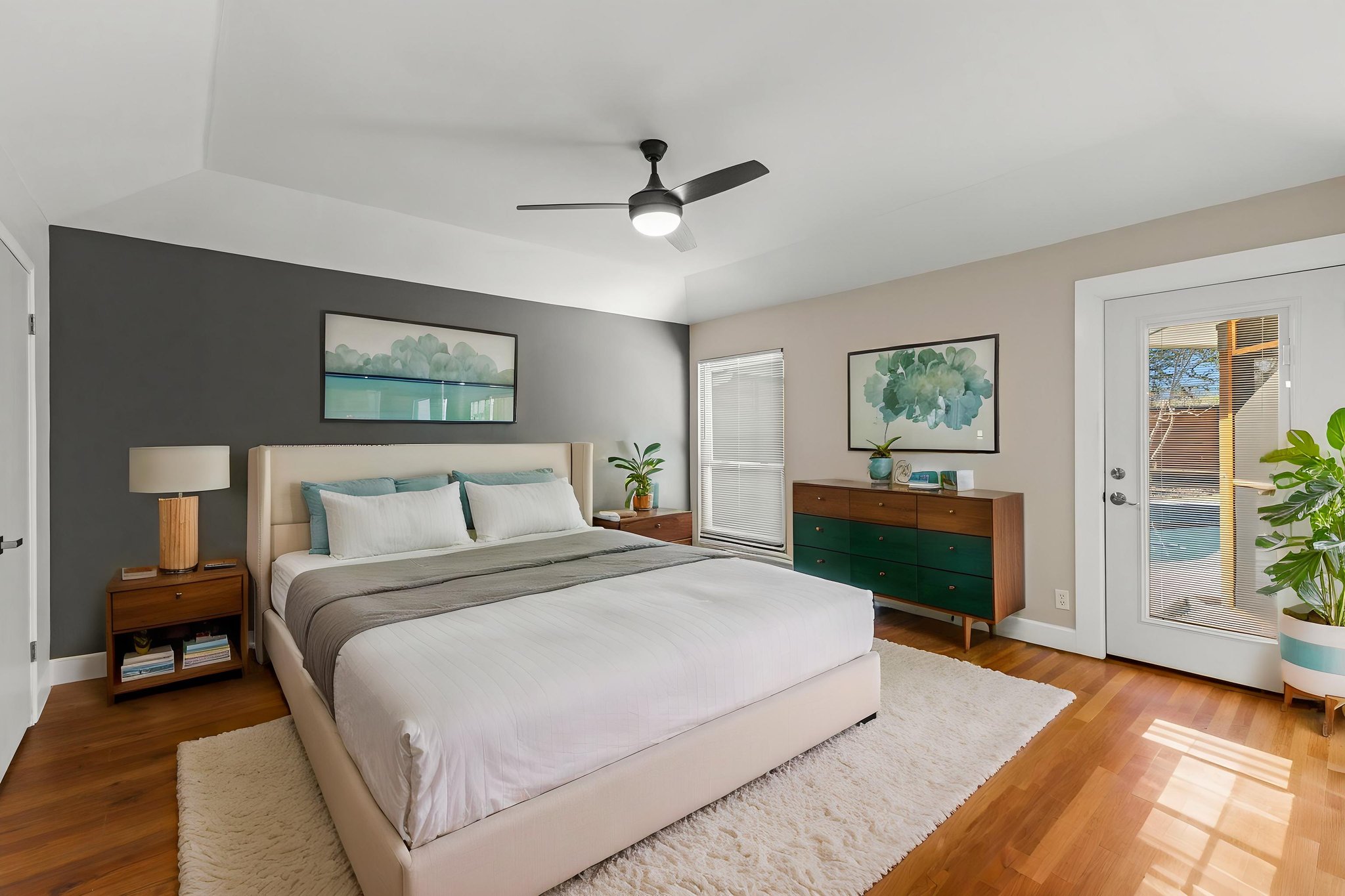 IMG_1947 virtually staged.jpeg