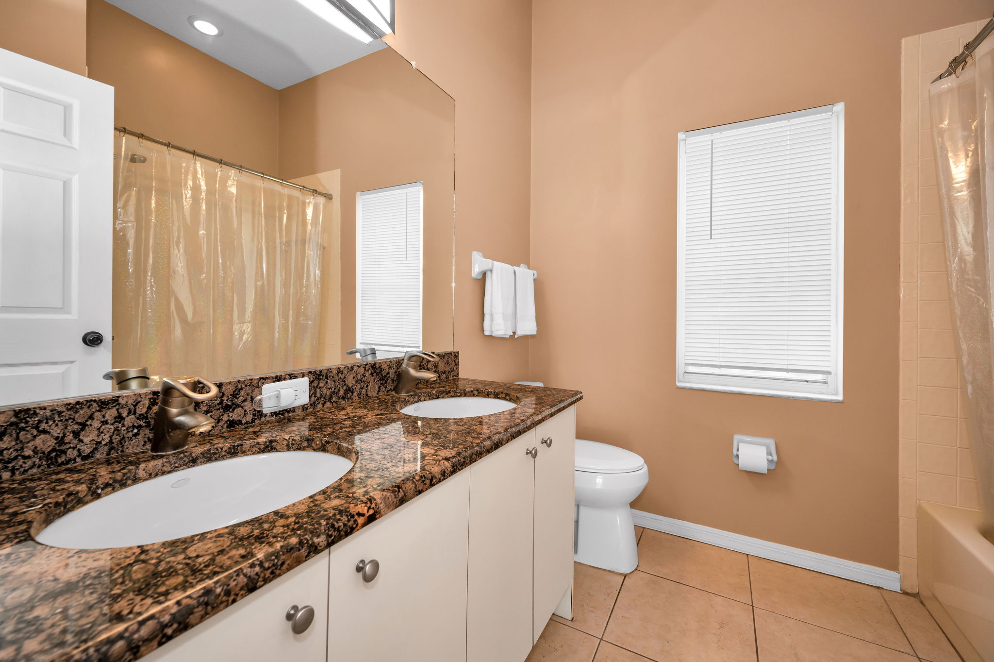 Bathroom2