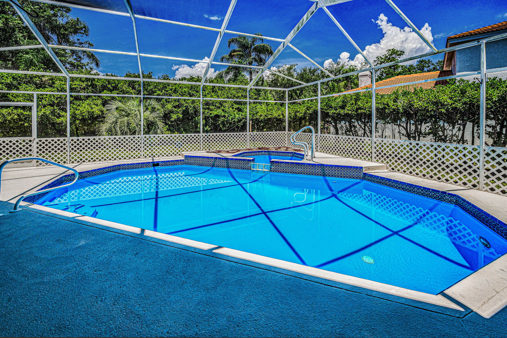 Pool2
