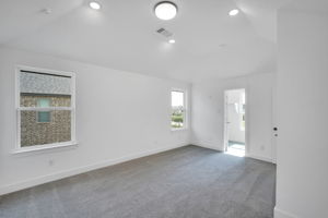  Photo 37