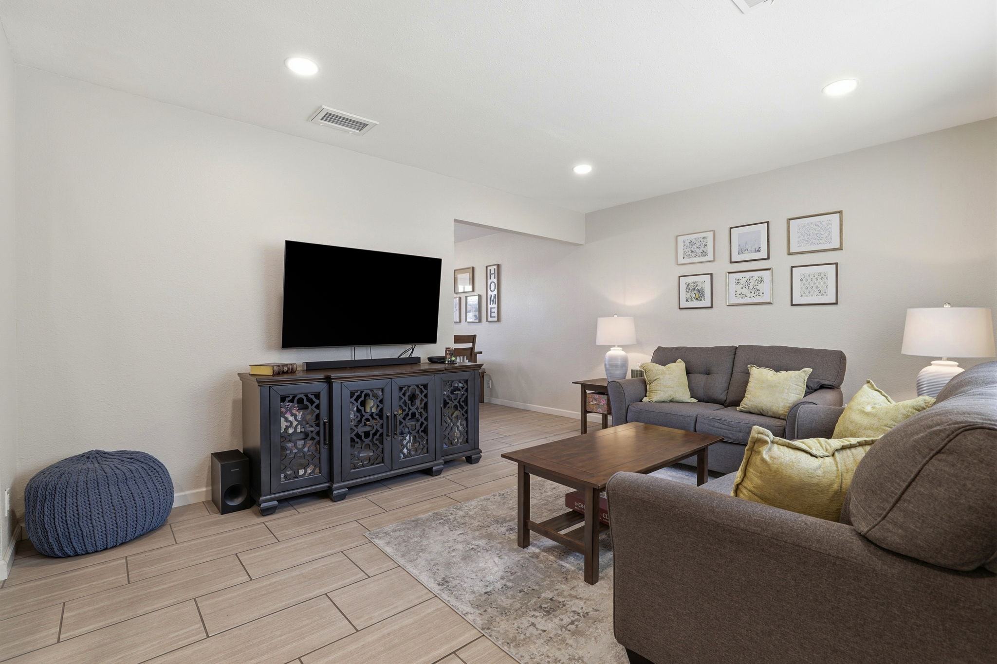007_F8_1516 Musetta Ct