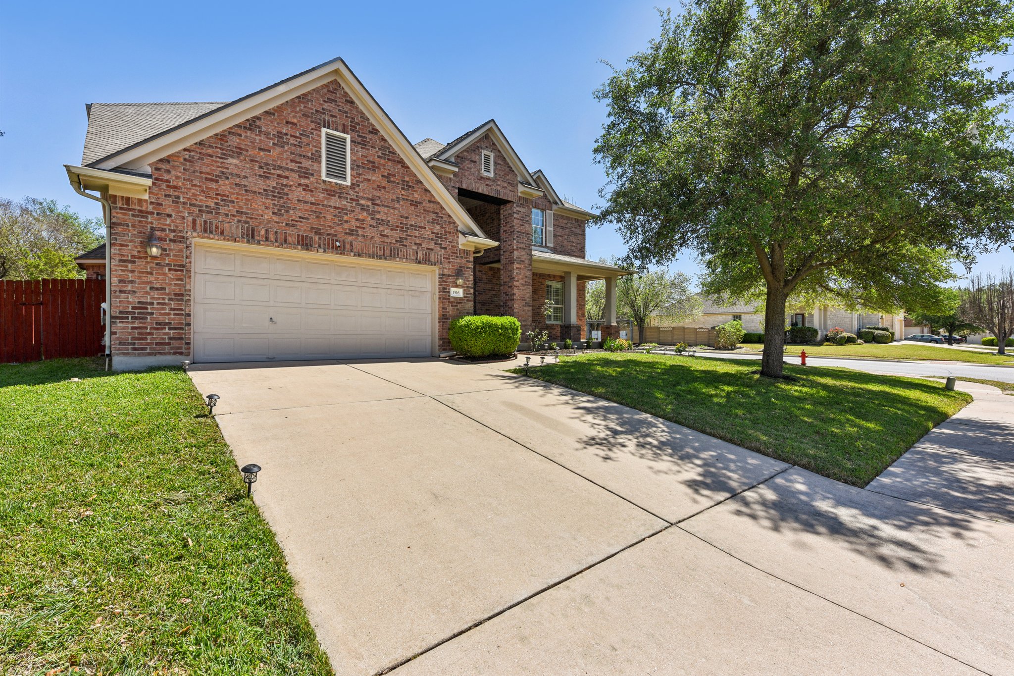 Skip Tyler Dr-S2403-002.jpg