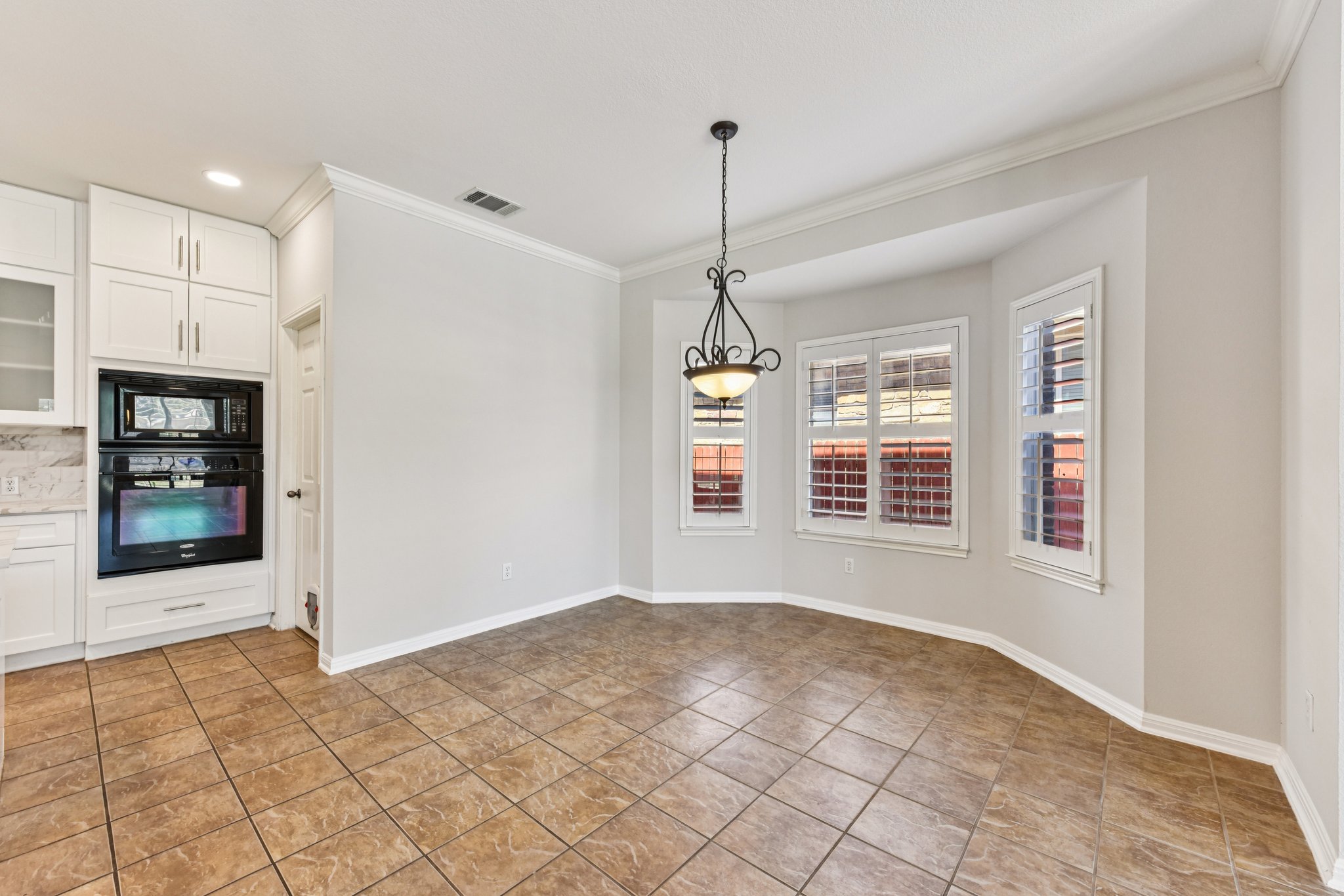 Skip Tyler Dr-S2403-012.jpg