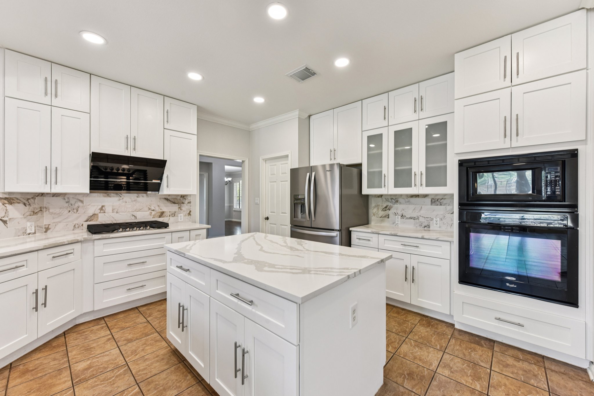 Skip Tyler Dr-S2403-018.jpg