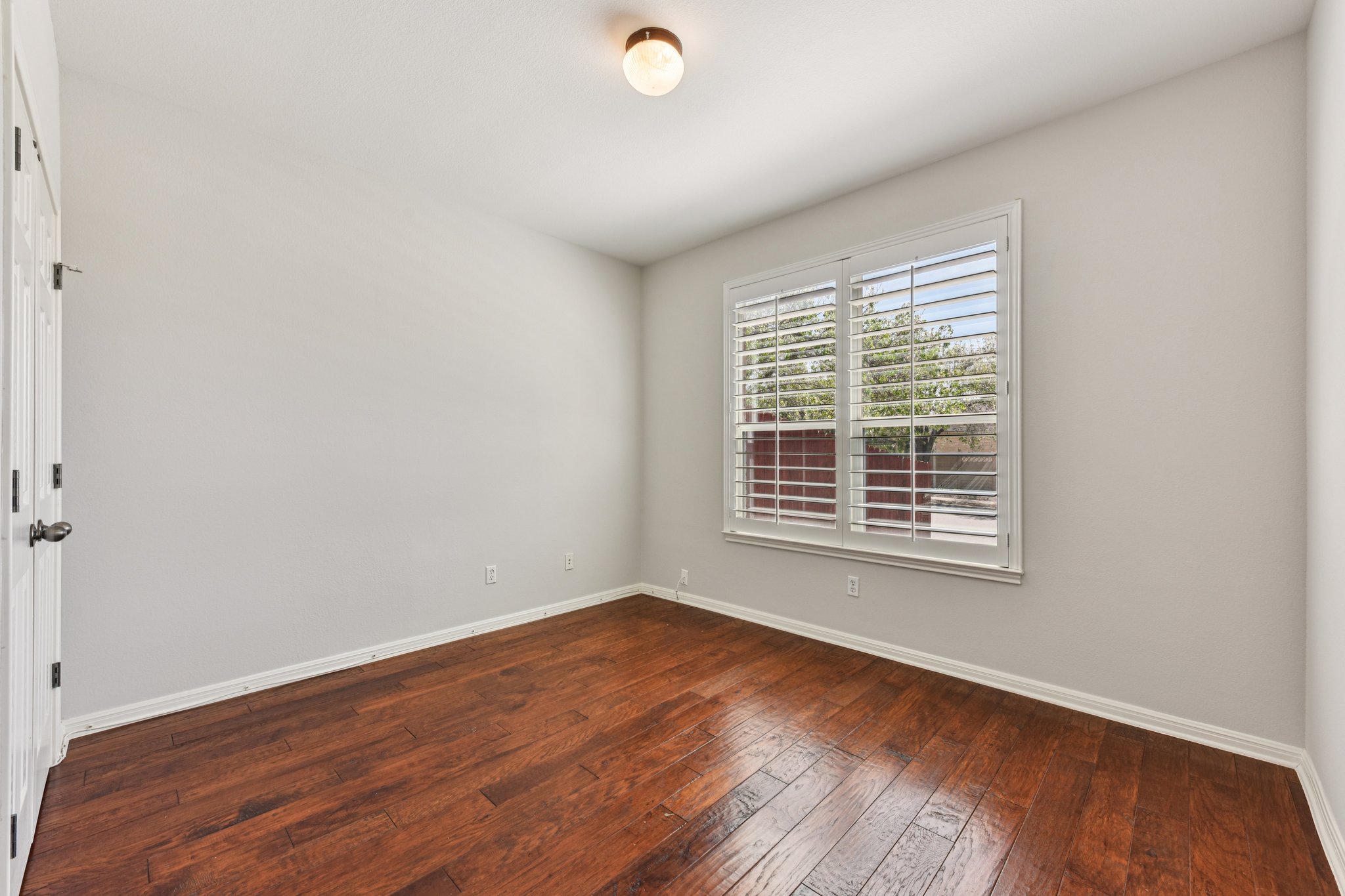 Skip Tyler Dr-S2403-026.jpg