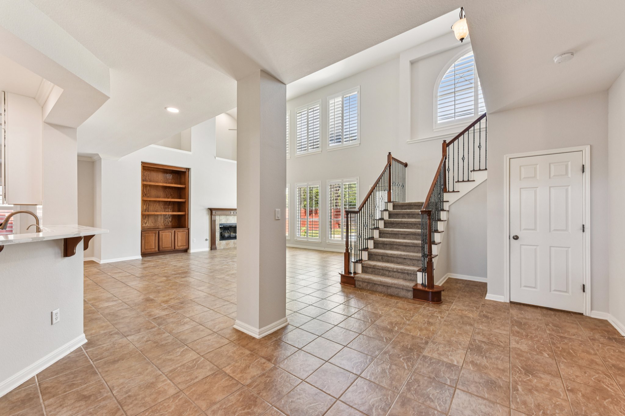 Skip Tyler Dr-S2403-029.jpg