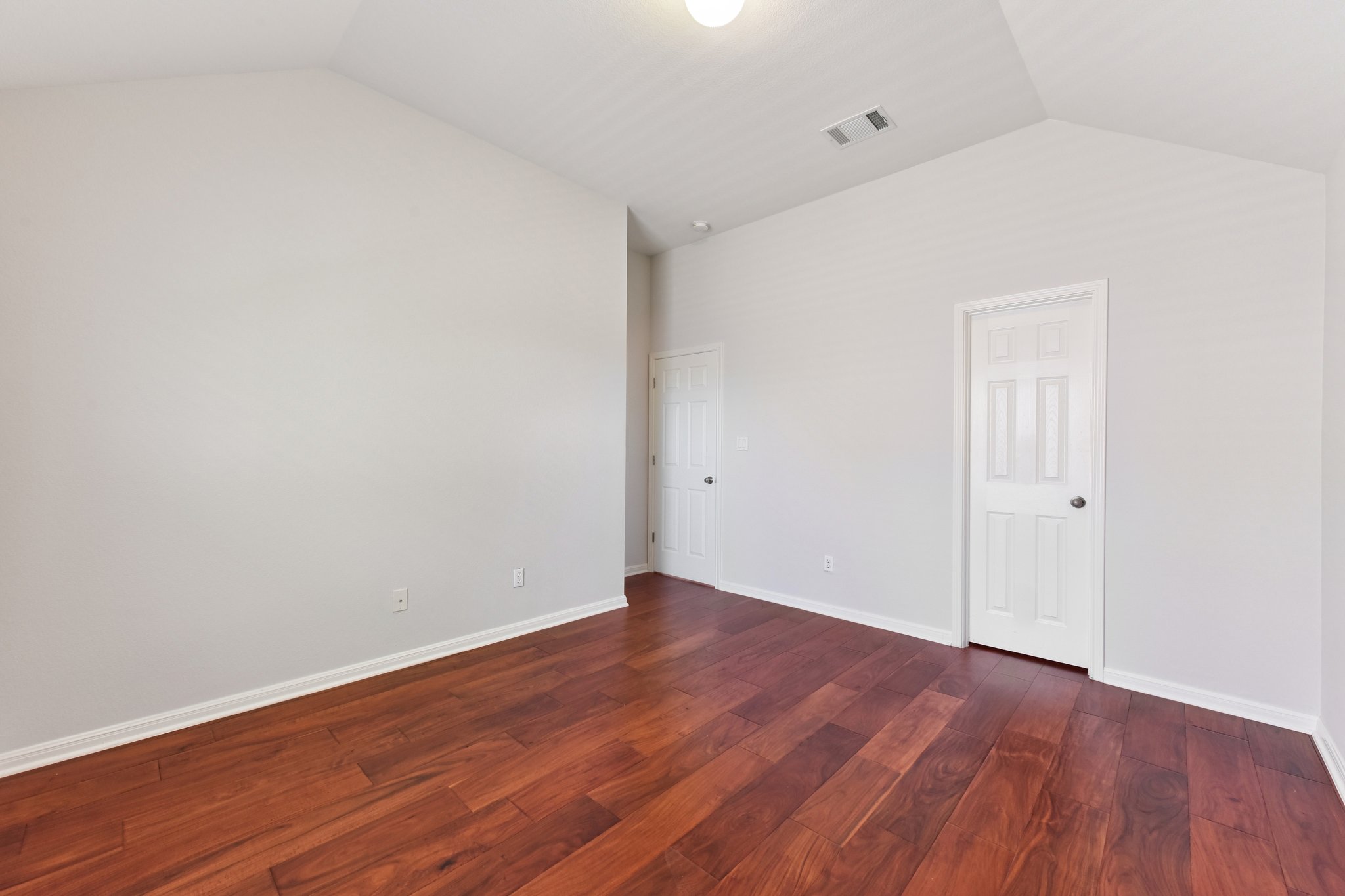 Skip Tyler Dr-S2403-047.jpg