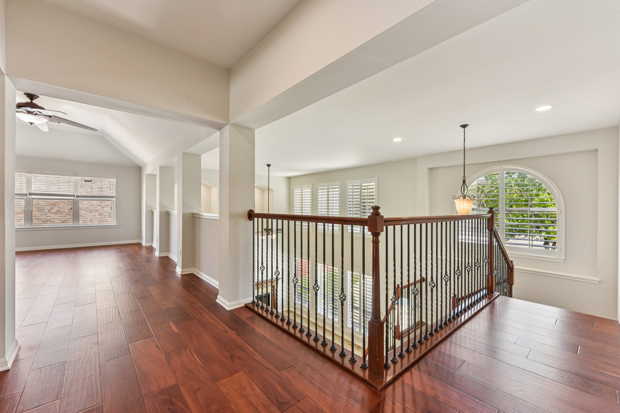 Skip Tyler Dr-S2403-049.jpg