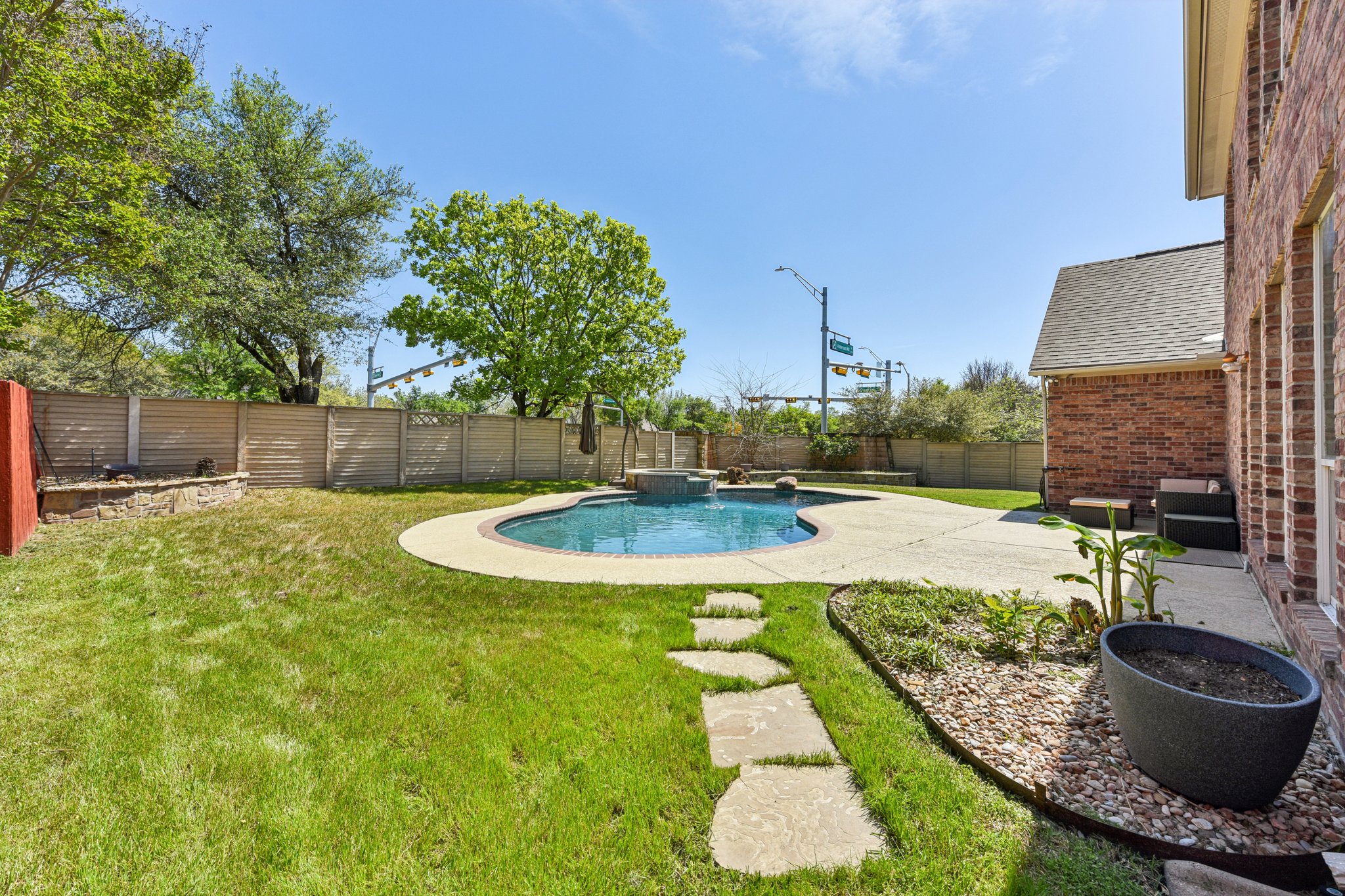 Skip Tyler Dr-S2403-067.jpg