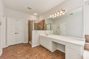 Skip Tyler Dr-S2403-038.jpg