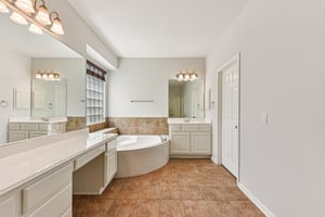 Skip Tyler Dr-S2403-040.jpg