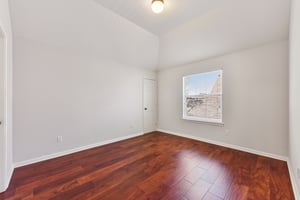 Skip Tyler Dr-S2403-046.jpg