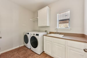 Skip Tyler Dr-S2403-063.jpg