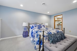 Utah St-S1205-033.jpg