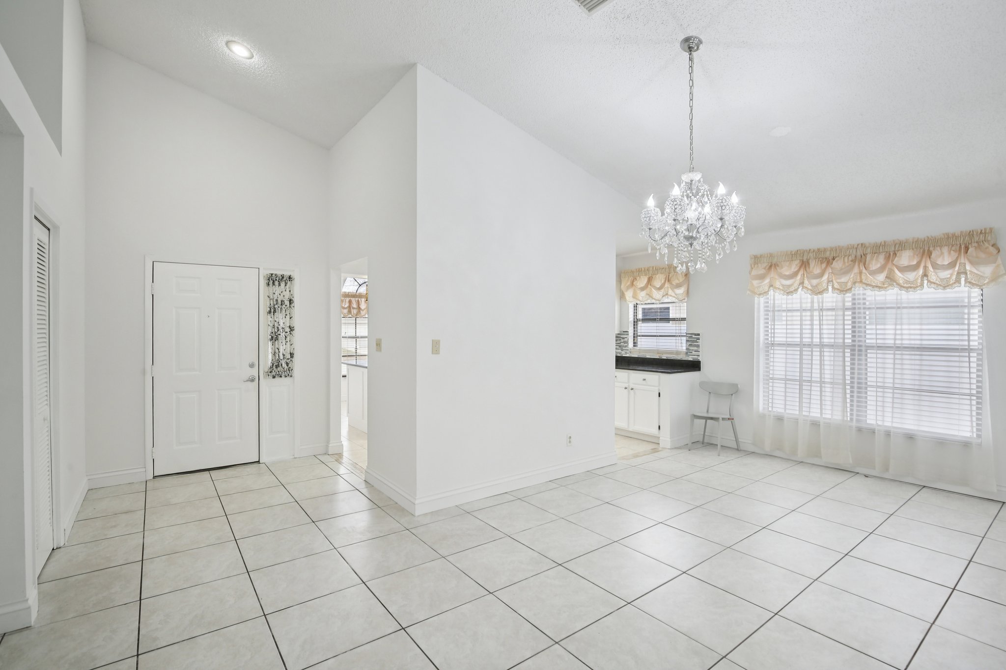 Westerly Dr-S2802-006.jpg