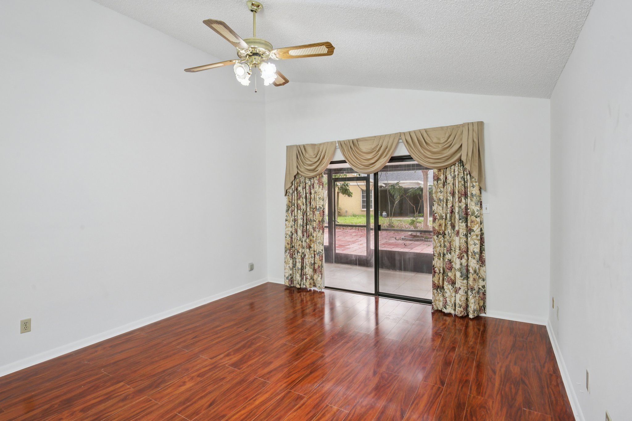 Westerly Dr-S2802-022.jpg