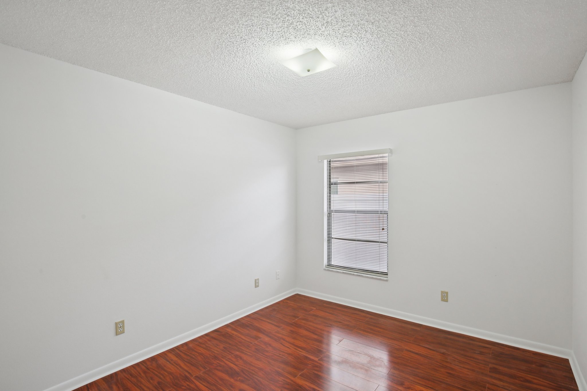 Westerly Dr-S2802-029.jpg