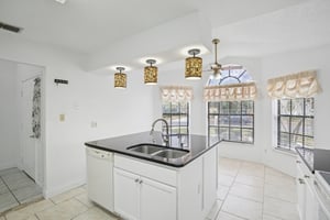 Westerly Dr-S2802-013.jpg