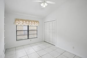 Westerly Dr-S2802-018.jpg