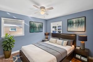 _DSC7875 virtually staged.jpeg