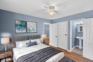 _DSC7877 virtually staged.jpeg