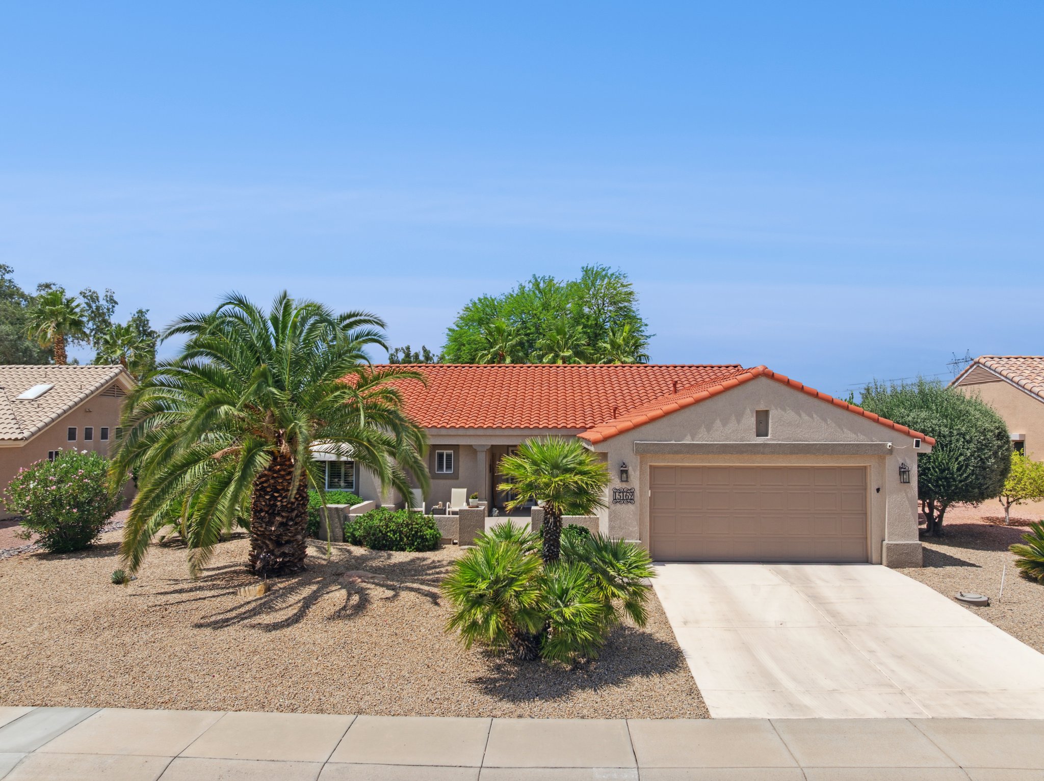 15162 W Las Brizas Ln - 004.jpg