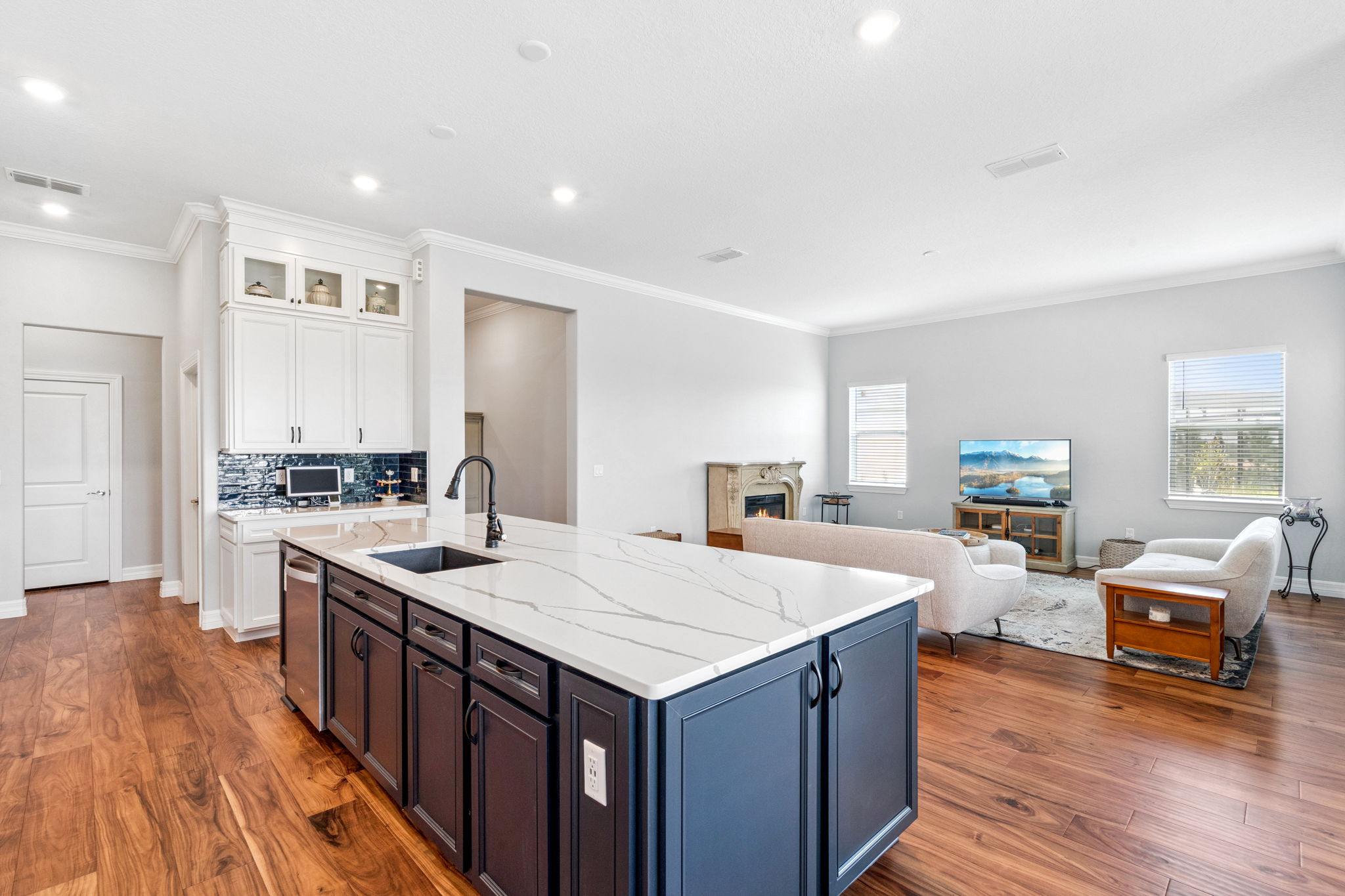 Kitchen and living room