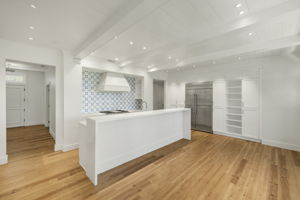 Breakfast Bar 2 of 2