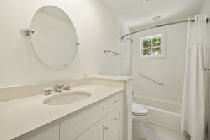 Guest Bathroom 2