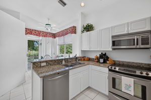 Kitchen 2 of 3